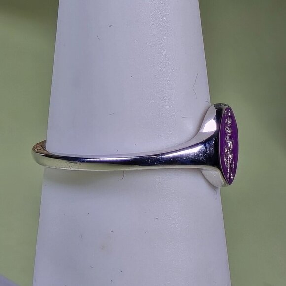 Vintage-Inspired Oval Ring With Engraved Lavender Design Size 6.25 (NWOT) - Picture 3 of 6